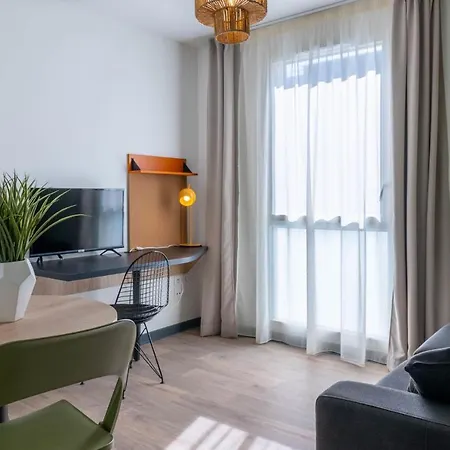 شقة فندقية Kabane Montpellier 3*