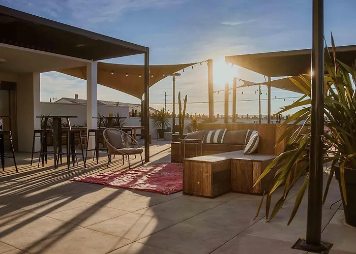 Kabane Montpellier Aparthotel 3*