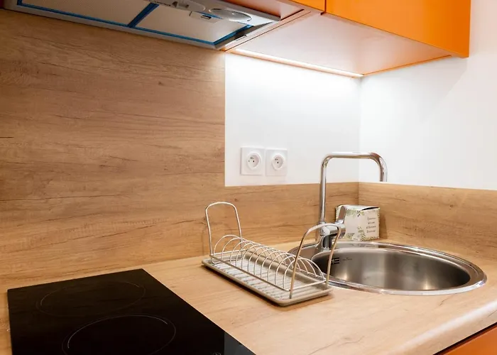 Aparthotel Kabane Montpellier 3*