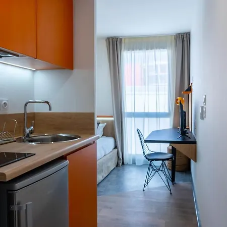 Kabane Montpellier 3*